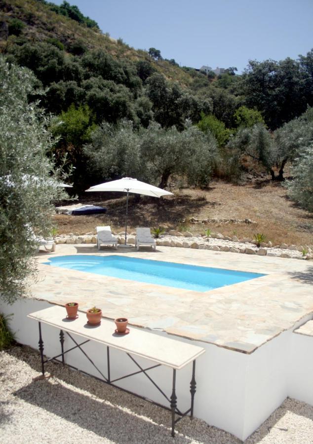 La Pluma Hotel Iznajar Exterior photo