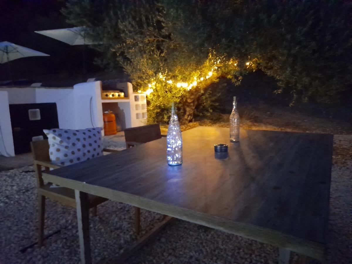 La Pluma Hotel Iznajar Exterior photo